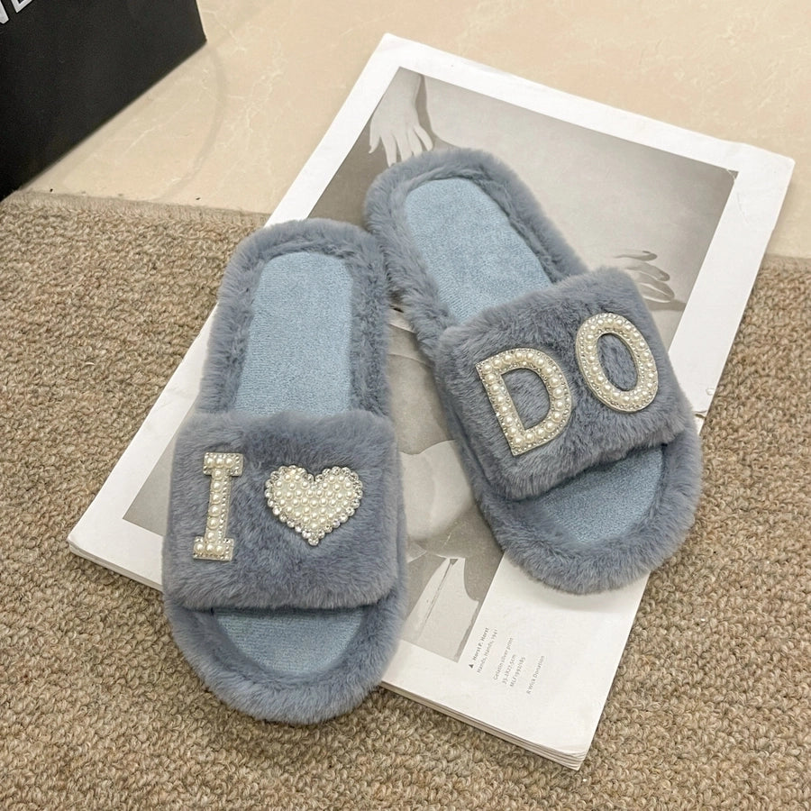 2024  New Rhinestone Fluffy Slippers Female Interior Home Light Diamond Letter Fashion Word Cotton Slippers