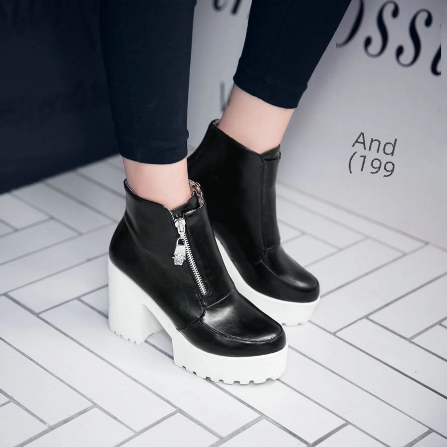 High Heel Short Boots Women's  Autumn and Winter New Korean Style Round Head Thick Heel Zipper Waterproof Table Martin Boots Large Size